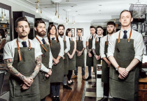 Nghề Tóc Nam Có Thể Đi Làm Việc Nước Ngoài Không? Lộ Trình Chi Tiết Từ A-Z Cho Barber Việt